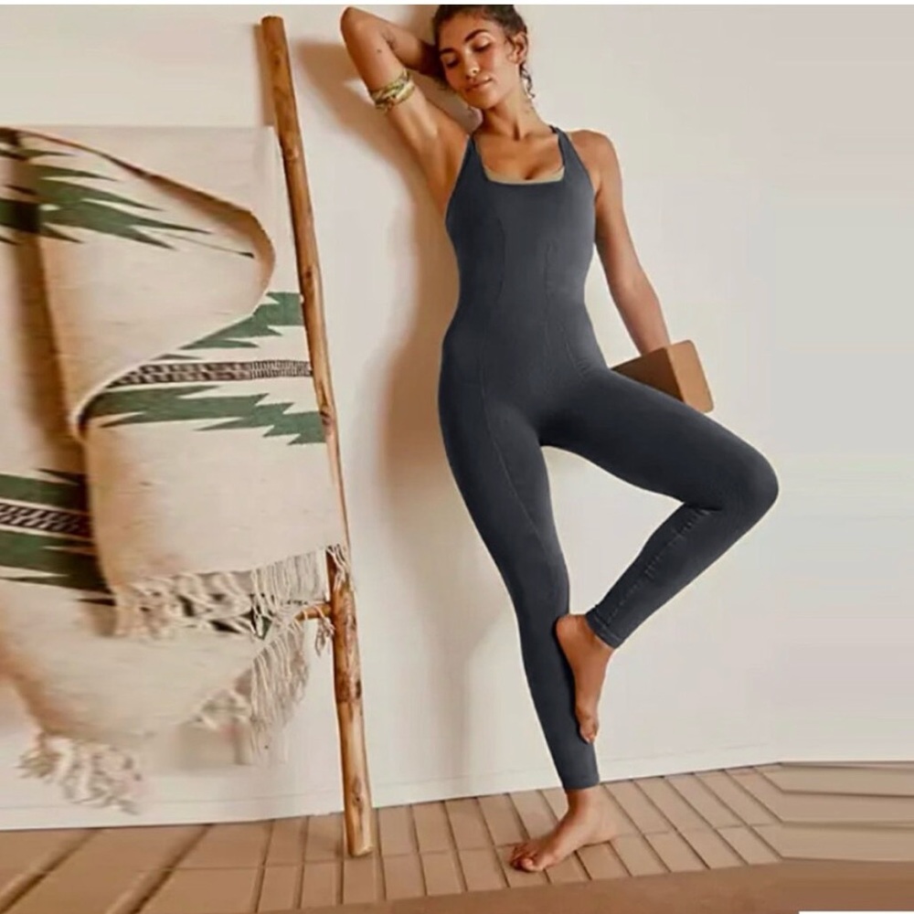 Free People Movement SMALL Black Diamond strappy back seamless onesie in green - Picture 2 of 8